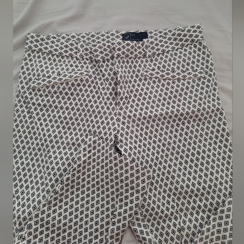 Gap Patterned Black and White Pants Ankle Pants